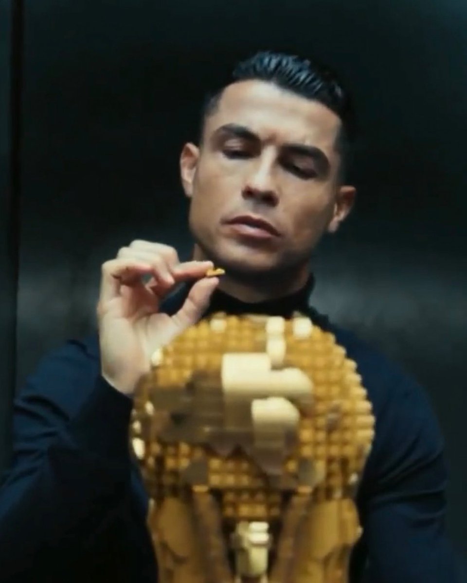 LiveScore tweet media