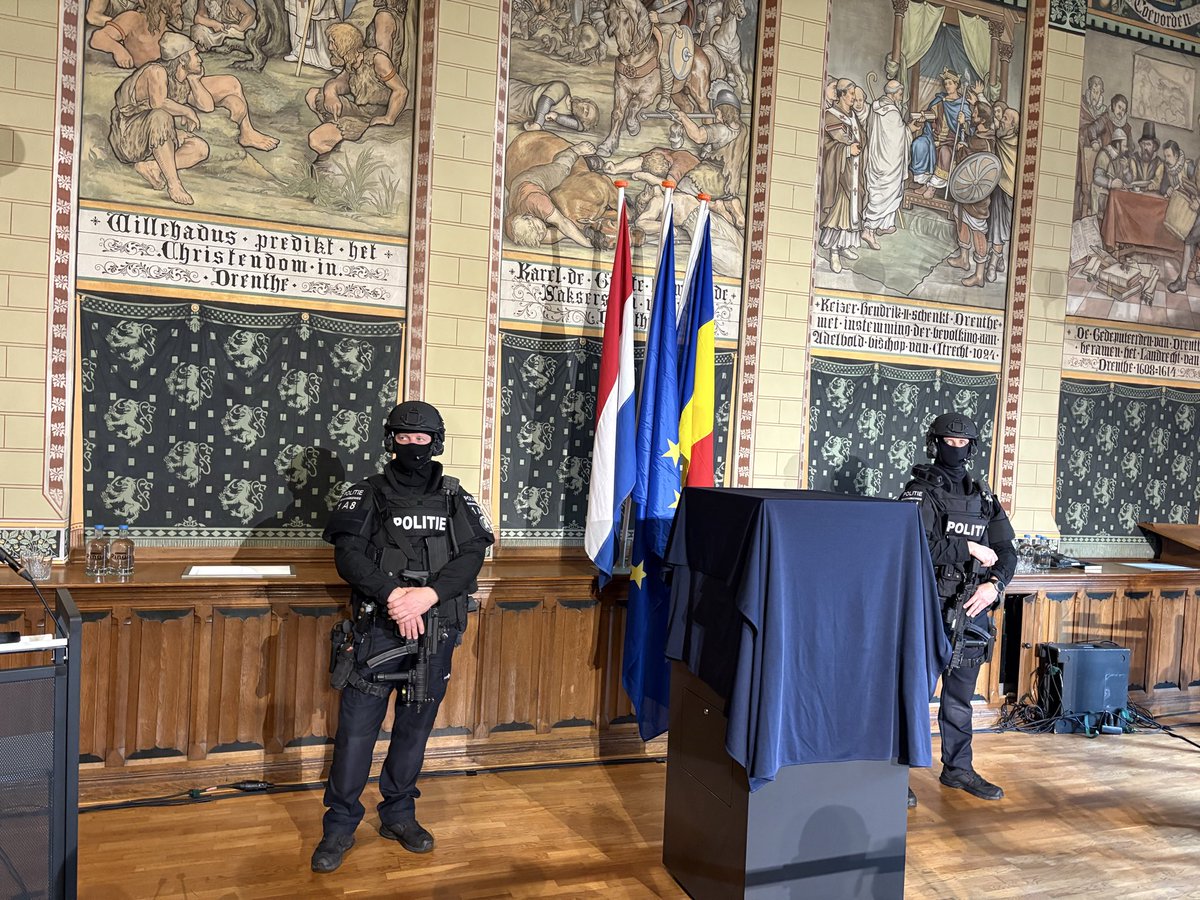 Mascha de Jong 🪼 tweet media