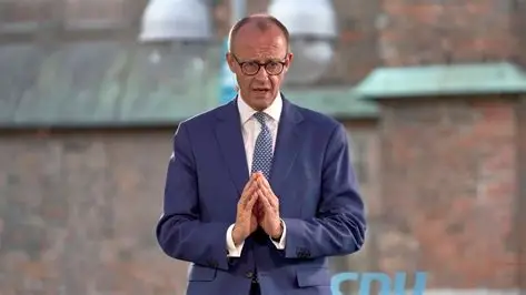 Bundeskanzler Parodie Friedrich Merz tweet media