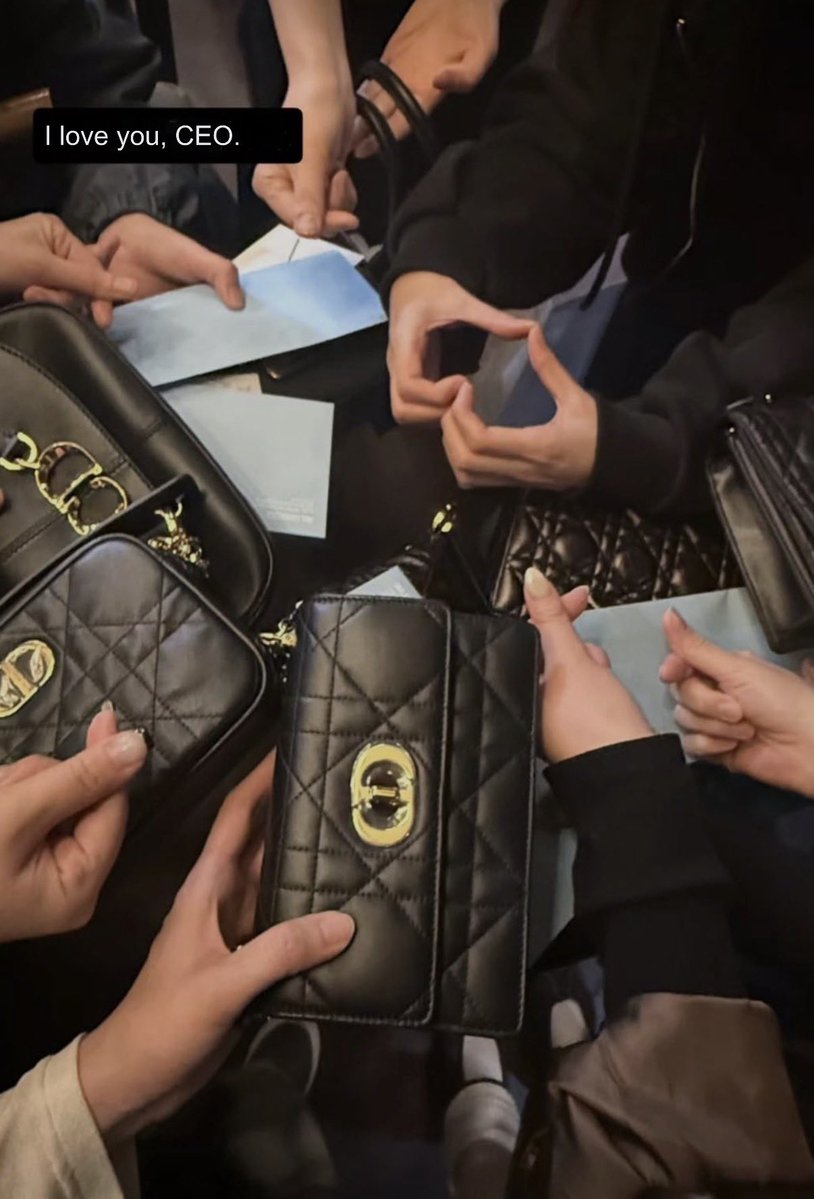 Ry 행복지수 103% tweet media