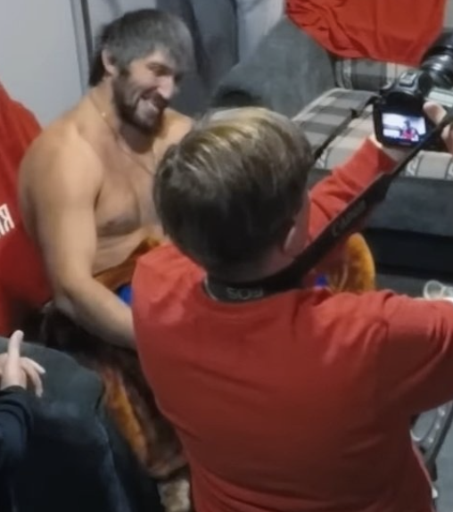 ashvechkin's tweet image. #LETS #START #A #CONVERSATION