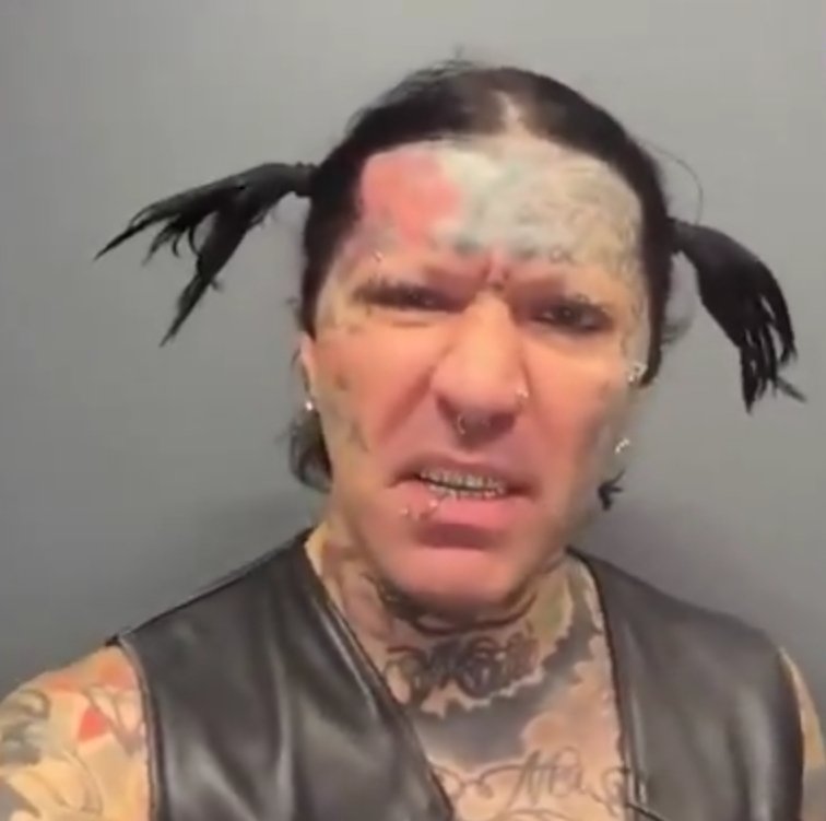 Наєбаний мічман tweet media