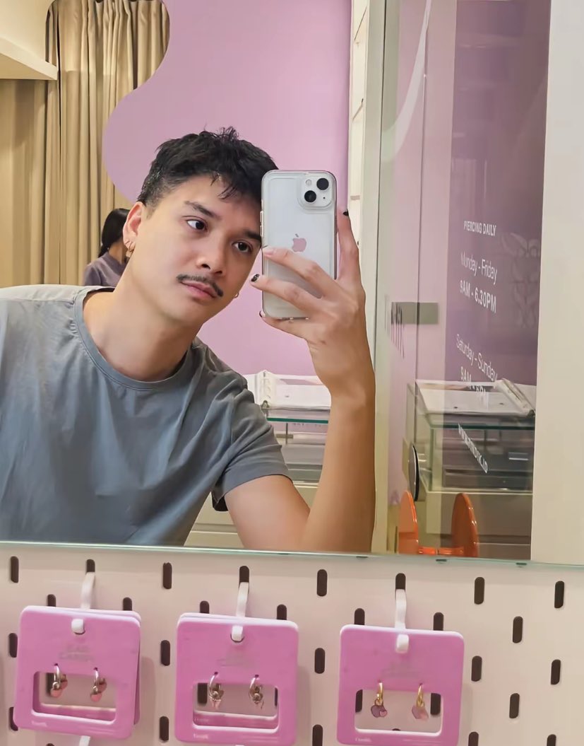 𝗔𝗹𝗱𝗼𝘃𝗮 mahendra tweet media