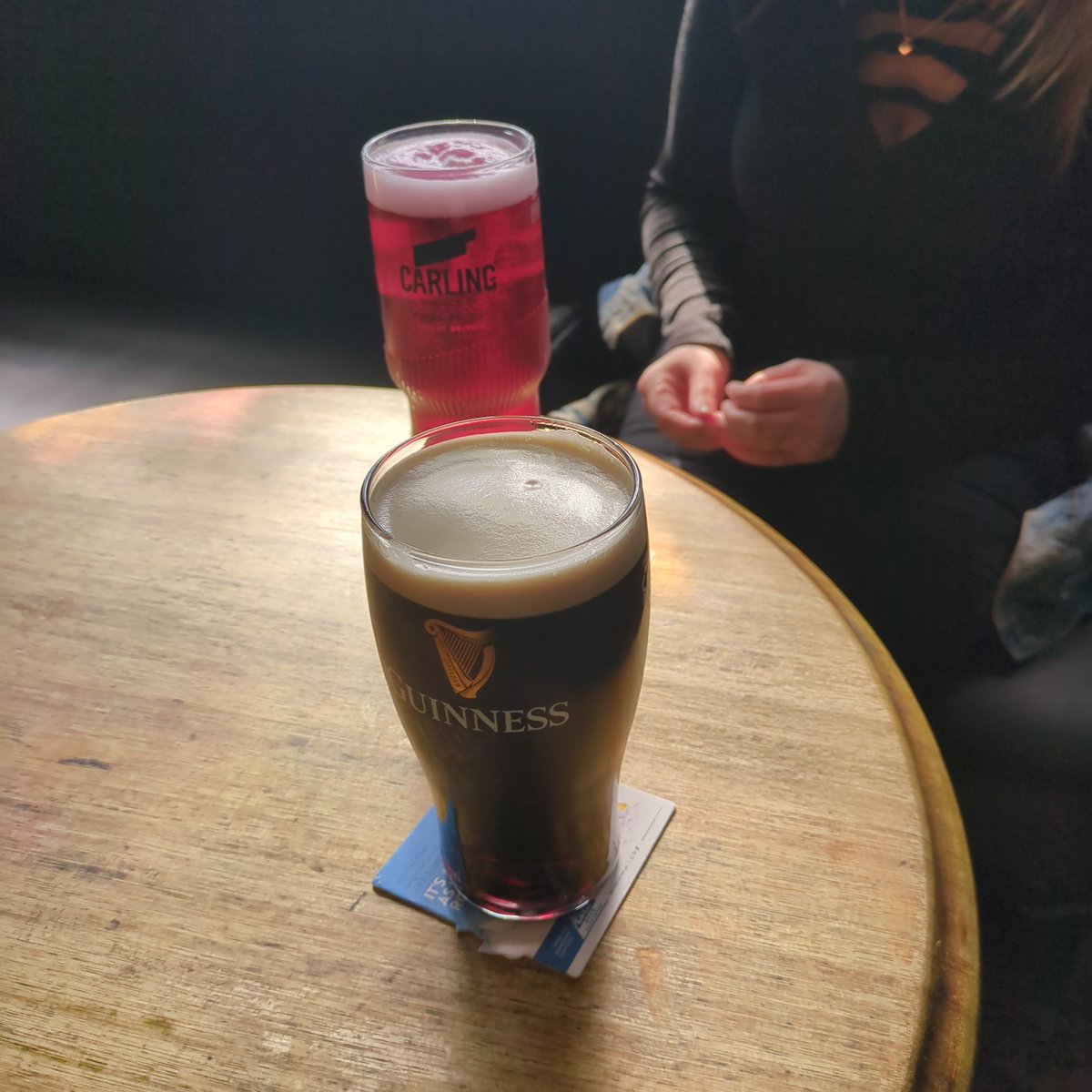 AlexEveritt91's tweet photo. Drove to Wales 
Walked up a big hill
Got to llandudno 
Now sat with a pint for 1pm 

Not a bad life is it lads. 

@spamster37 https://t.co/tJrSwklA4T