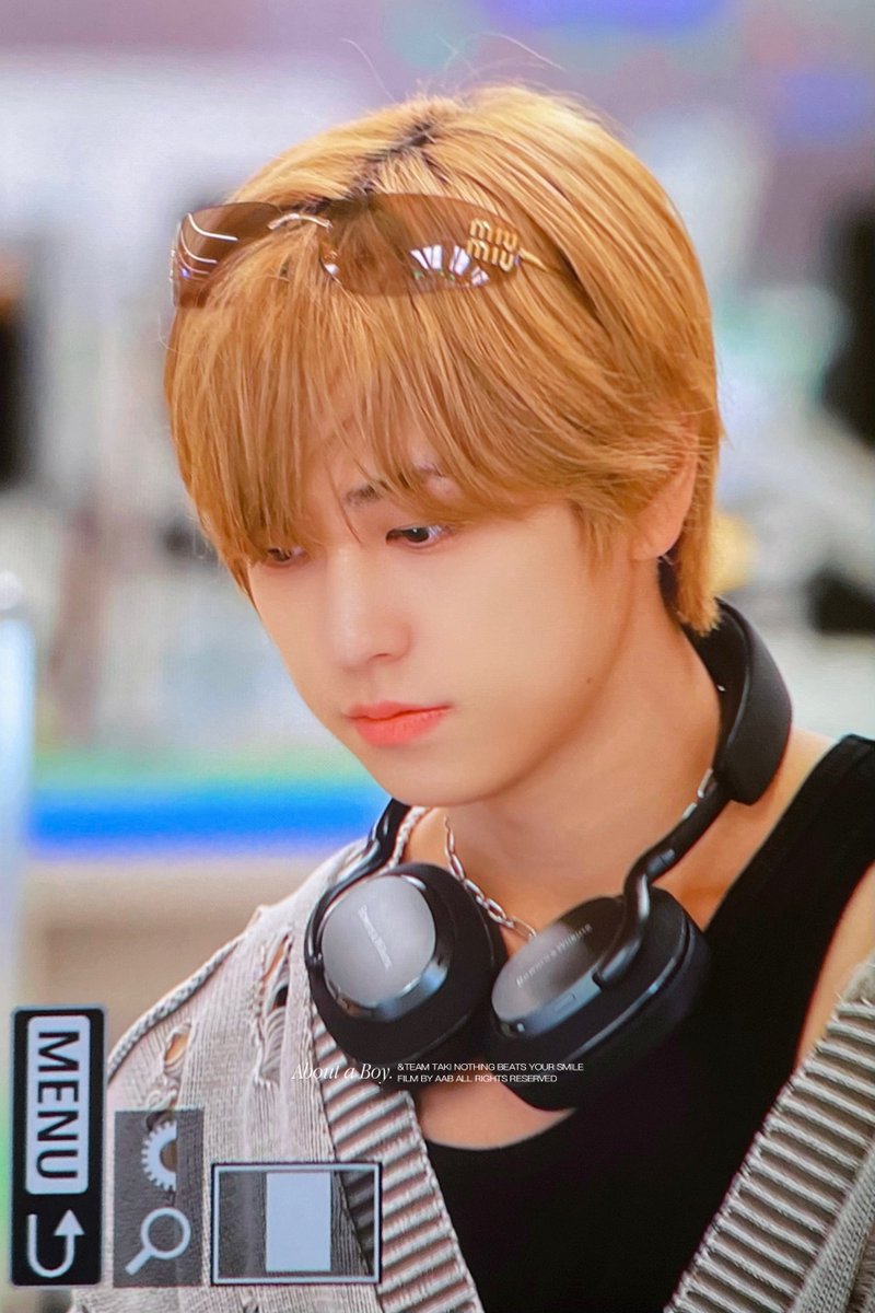 𝐀𝐛𝐨𝐮𝐭 𝐚 𝐁𝐨𝐲. tweet media