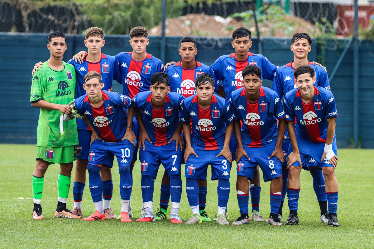 TigreJuveniles's tweet image. #7ma | 🔛 ¡Arrancó la jornada en Rincón! 

Tigre 🆚️ Independiente

📺 Seguilo en vivo por nuestro canal de YouTube.

#VamosLosPibes 💙❤️💙