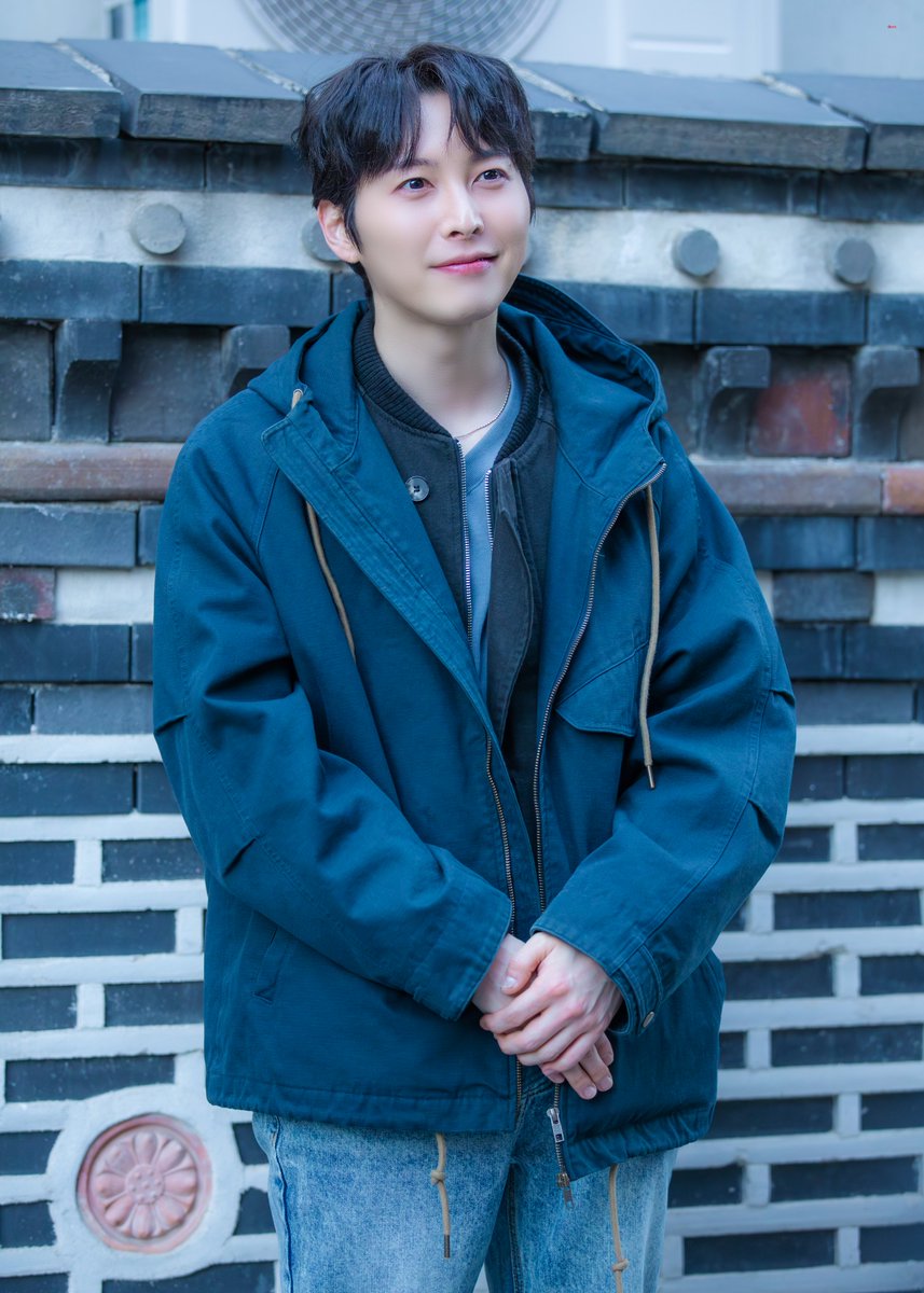 𝐝𝐞𝐞𝐫 tweet media