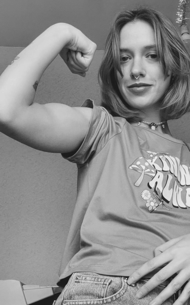 Адарка гомельская жабка(◕ᴗ◕✿) tweet media