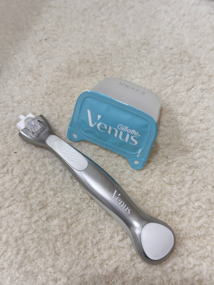 αƒȊɳααα 𓍯𓂃 tweet media