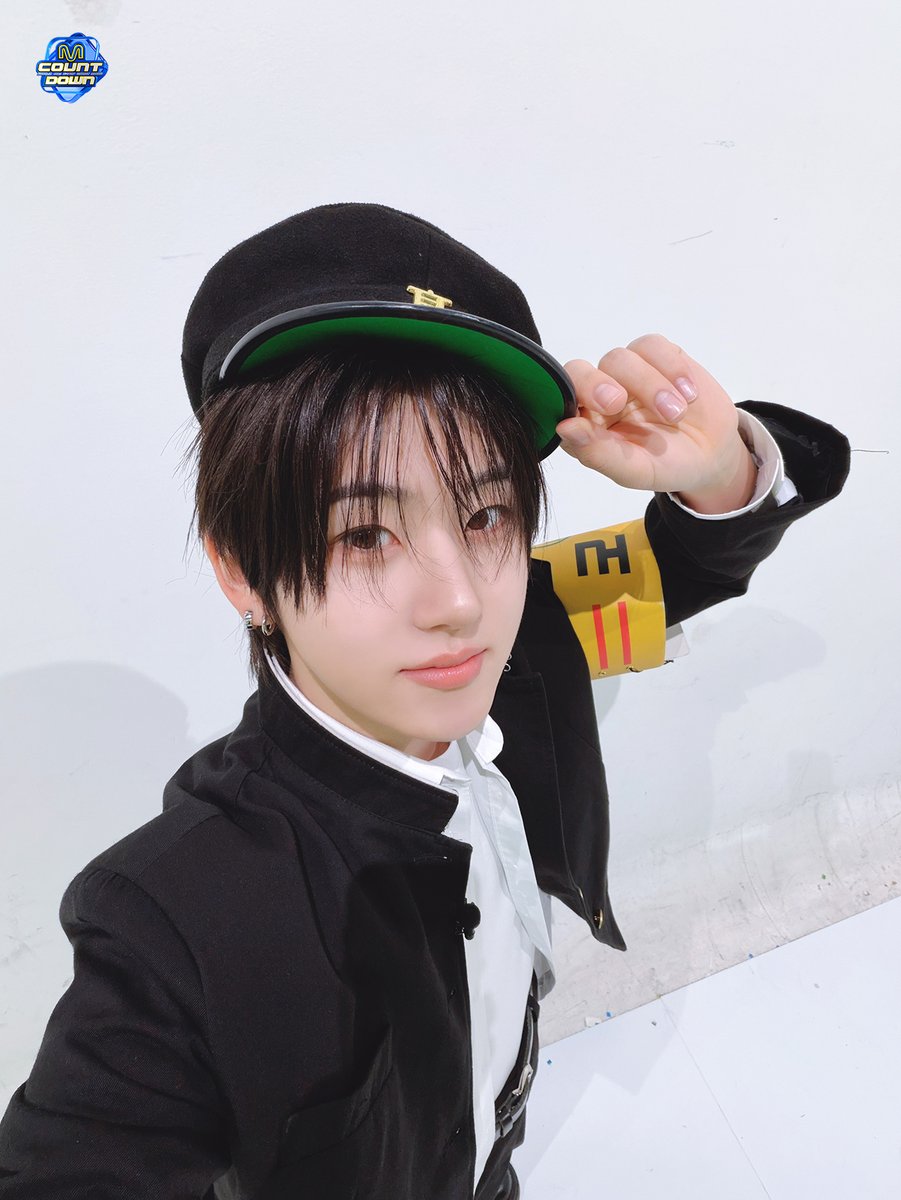 M COUNTDOWN tweet media