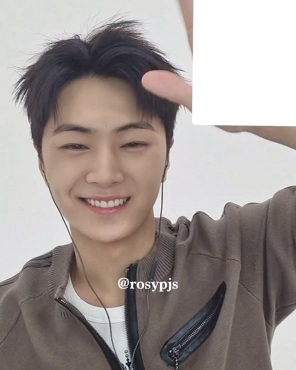 박쫑생마누라 tweet media