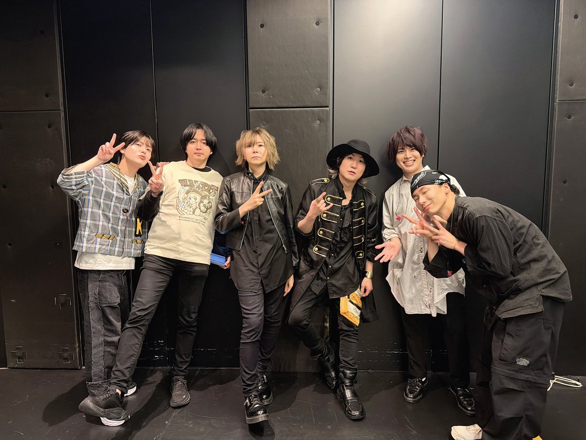 AtsuyuK!@HoneyWorks tweet media