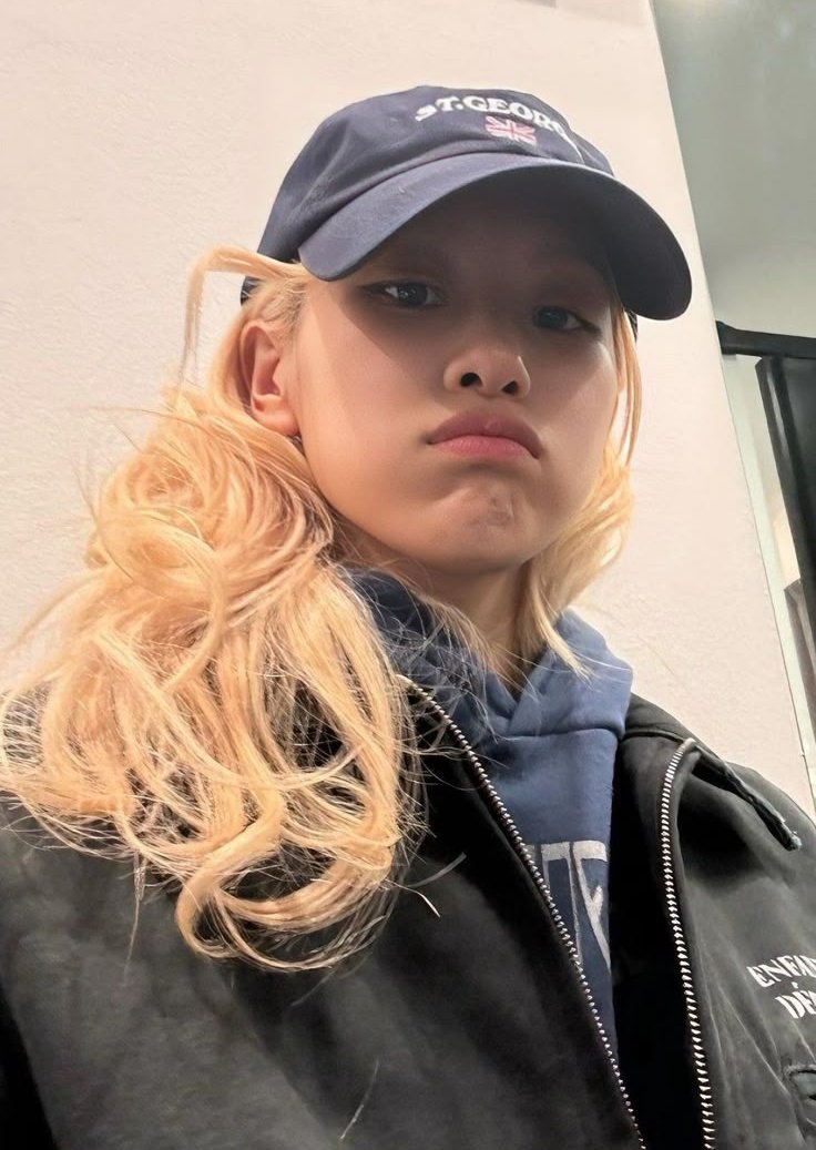 น้องปอมลูกอีแป้พี่อีปูดหลานอีปอยน้องอีปี tweet media