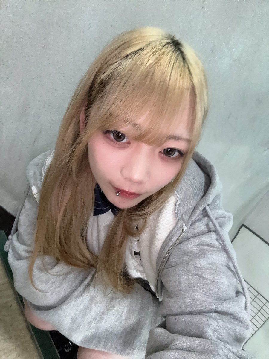 ふらん tweet media