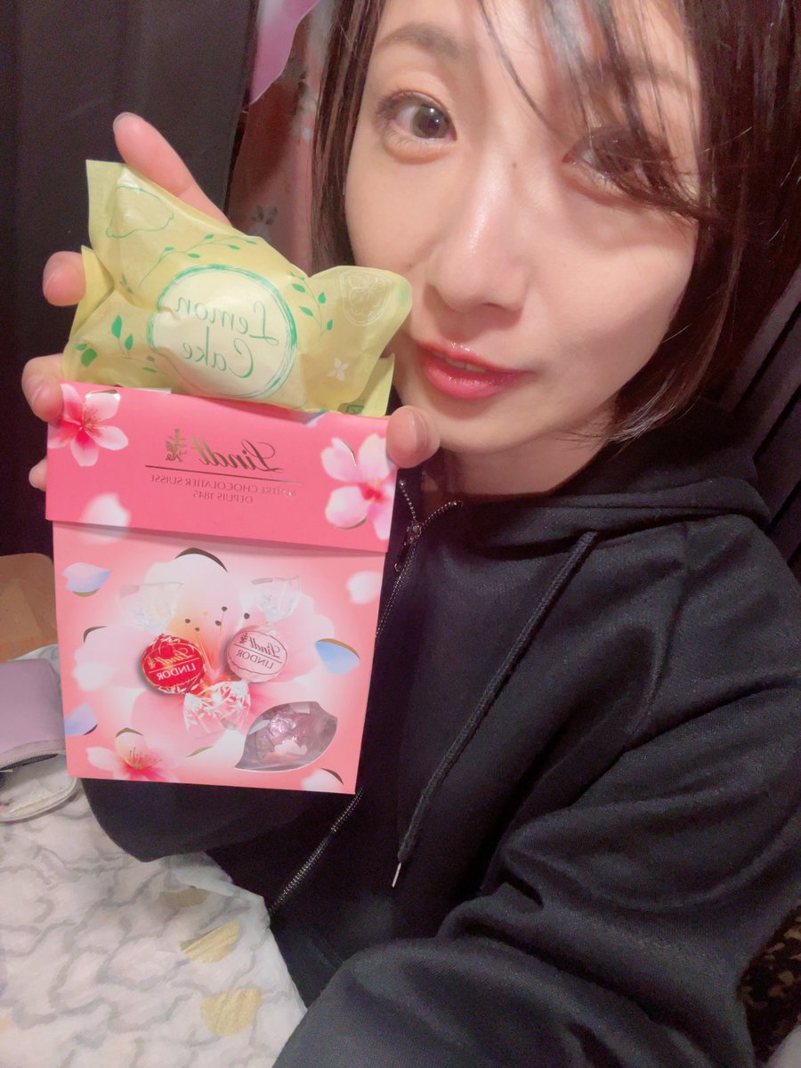 月岡 鈴 tweet media