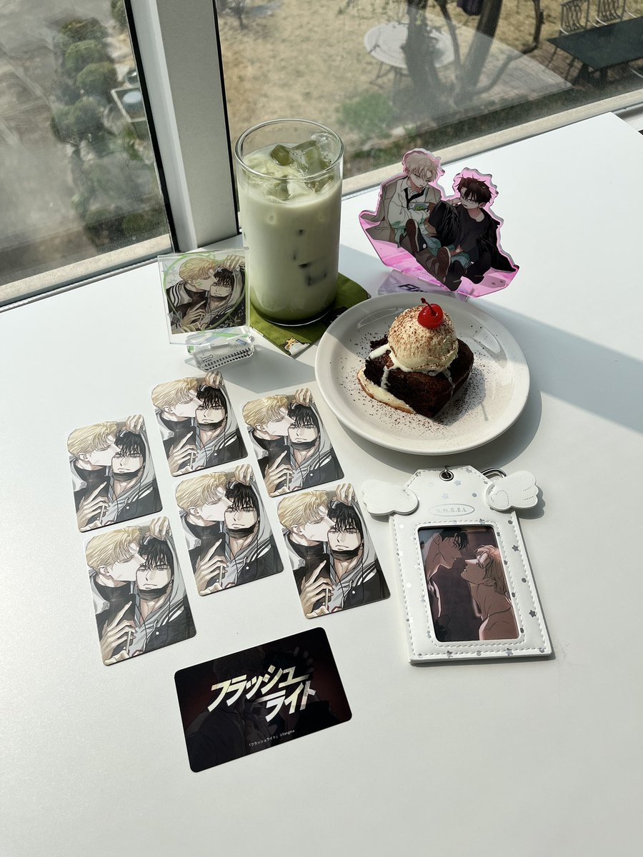 ber_doris01's tweet image. 𑣲₍ ᐢ. .ᐢ₎　
#플래시라이트 #FlashLight