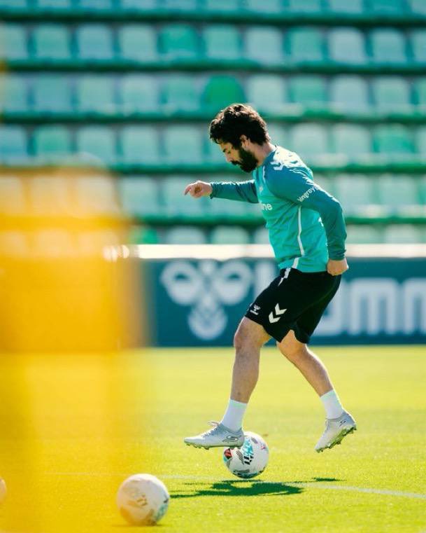 سيف القرشي 🍿⚽️ tweet media