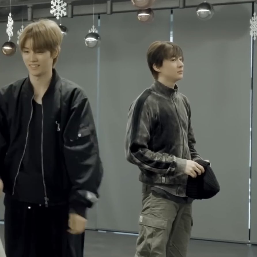 no context tonsyong tweet media