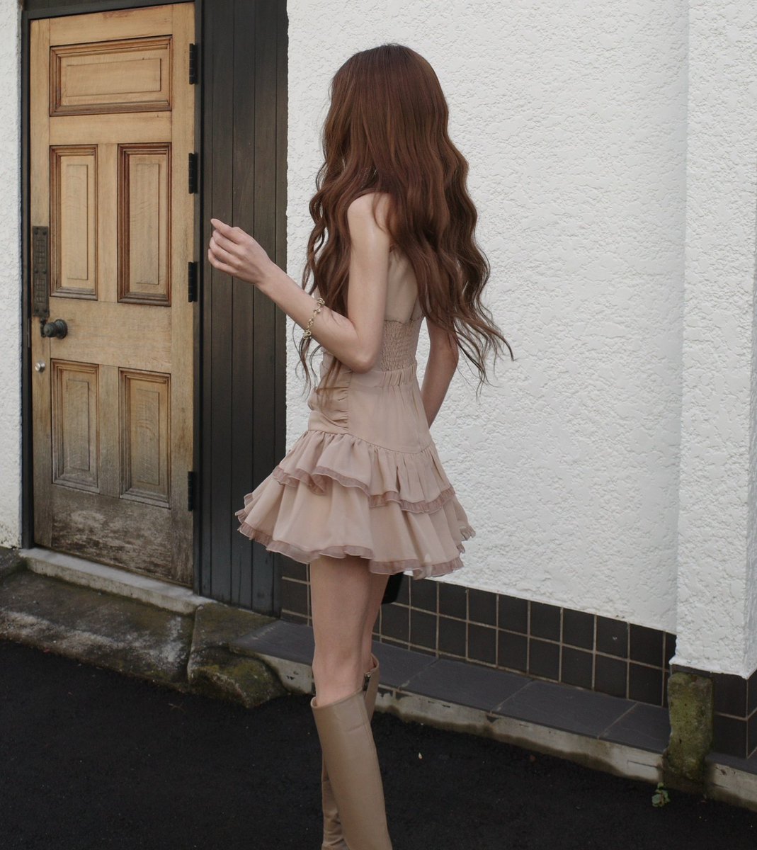 みんなから褒められるワンピ見つけちゃった♡ フリルにほんのりラメ