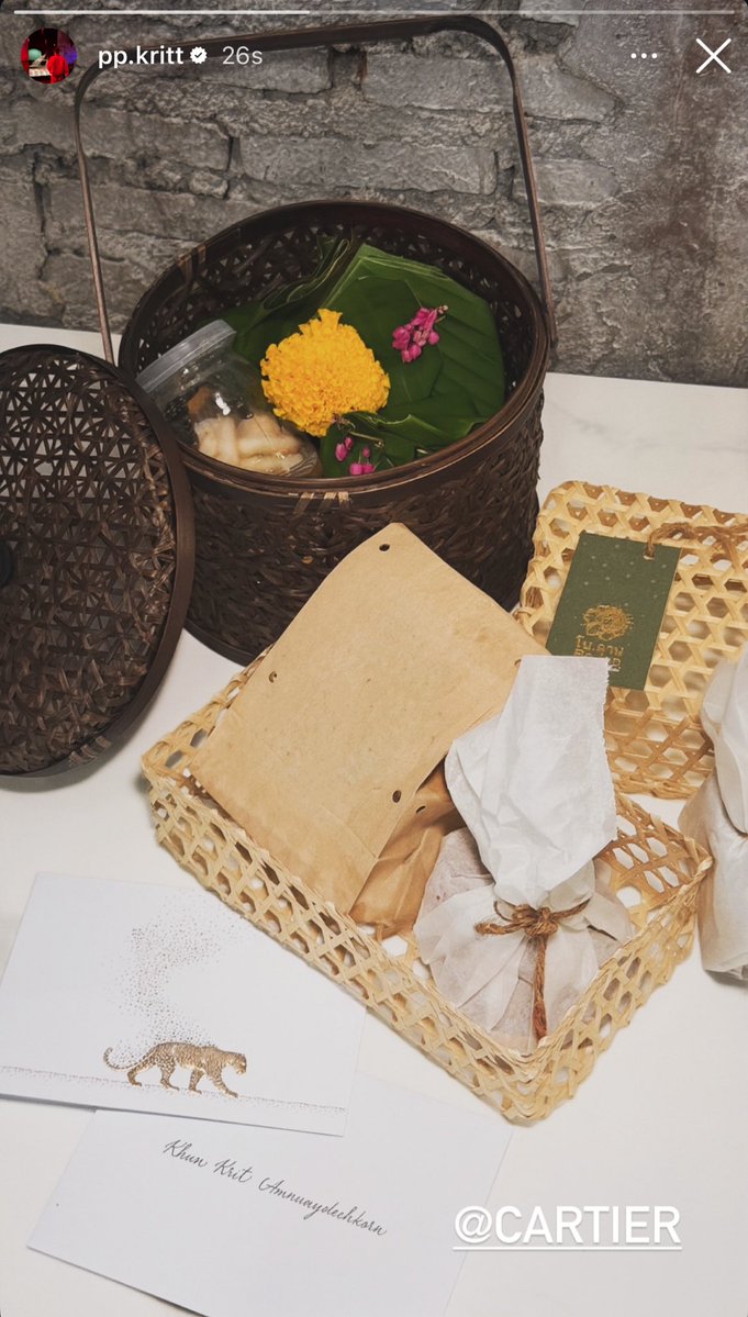 muffinp🧁 tweet media