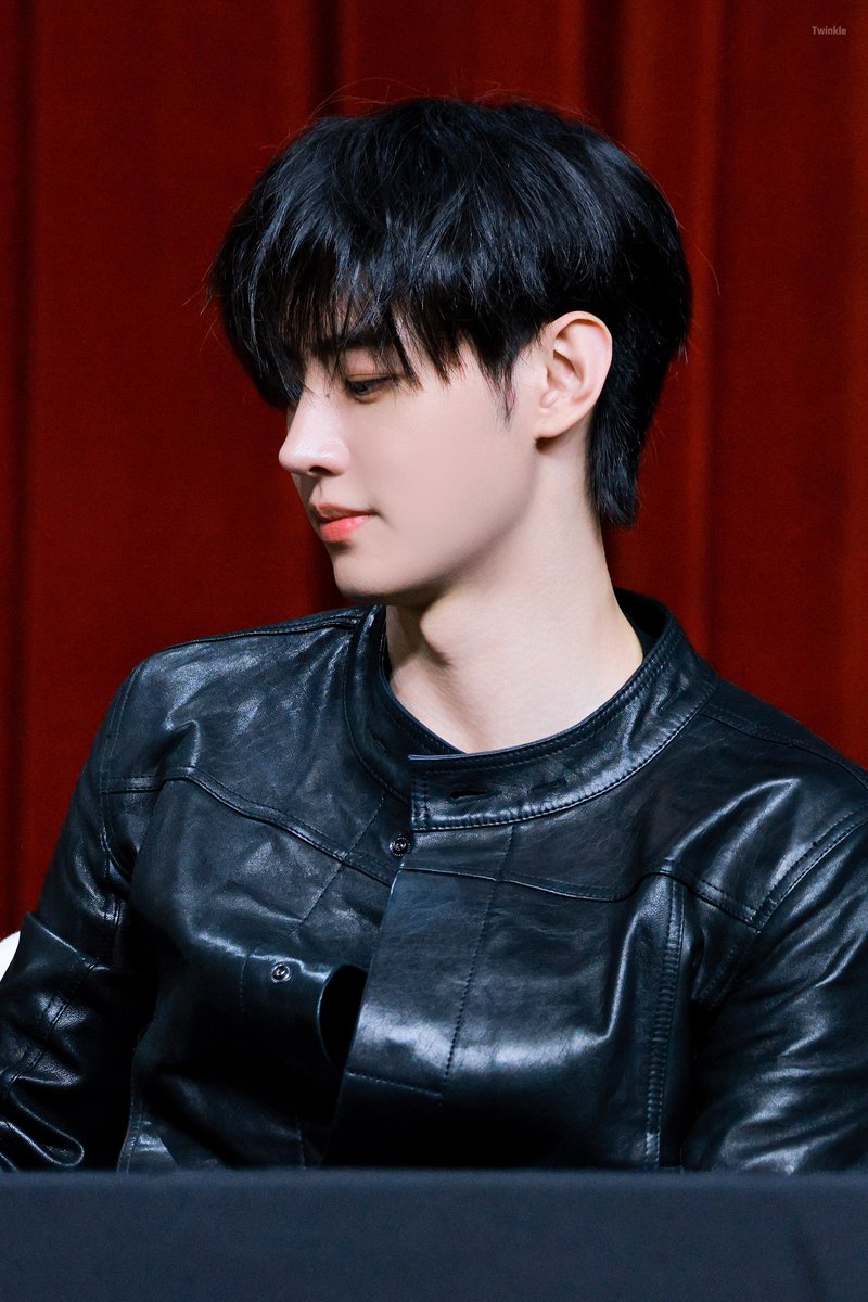 𝐓𝐰𝐢𝐧𝐤𝐥𝐞 (fan acc) tweet media