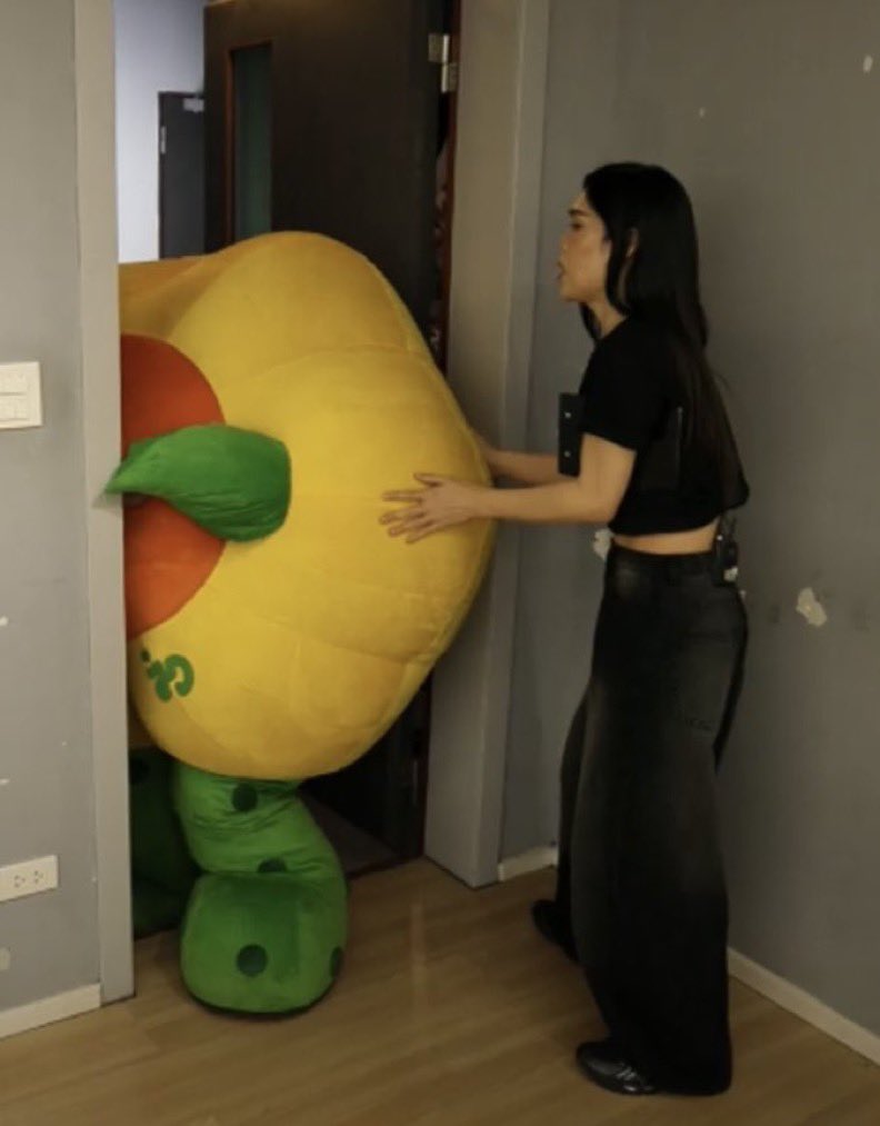 𓊆ྀི🐶𓊇ྀི Vallerie 𓊆ྀི🐶𓊇ྀི tweet media