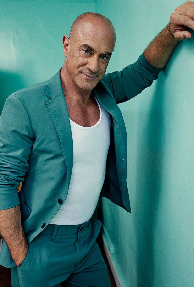 Lucy (fan account) tweet media