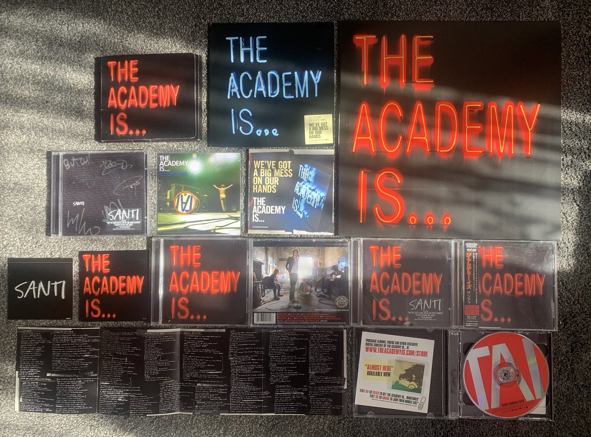 saint 🩵 no. 1 snow days fan tweet media