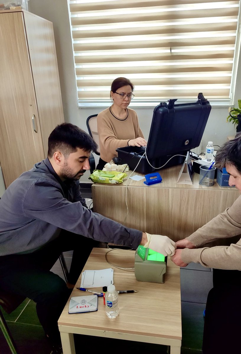 IlceKesan's tweet photo. Keşan İlgi Özel Bakım Merkezinde hasta ve yaşlı 12 vatandaşımızın Kimlik Kartı başvurularını alarak #AdresteNufusHizmeti ile #HayatınızınHerAnında olmaya devam ediyoruz. 
@TCNufus @itasyapan @KsnKaymakamligi @meltembal1212 https://t.co/0GcIIk7LKg
