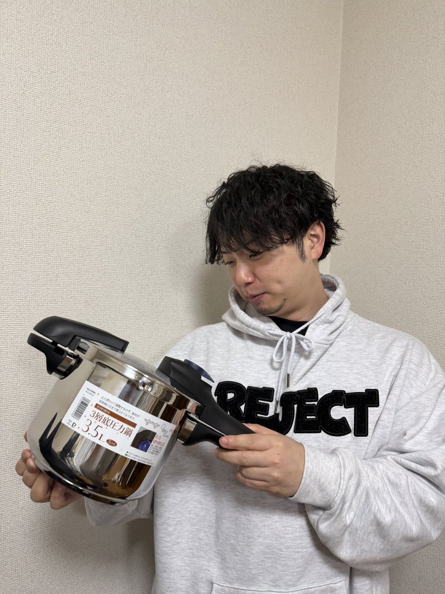 RC あきら tweet media