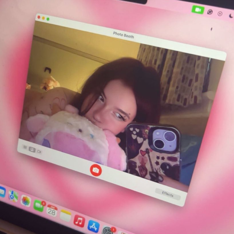 amber 👑 tweet media