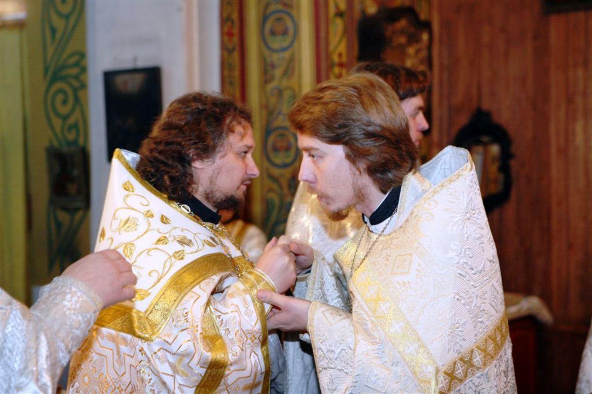 León de Nemea tweet media