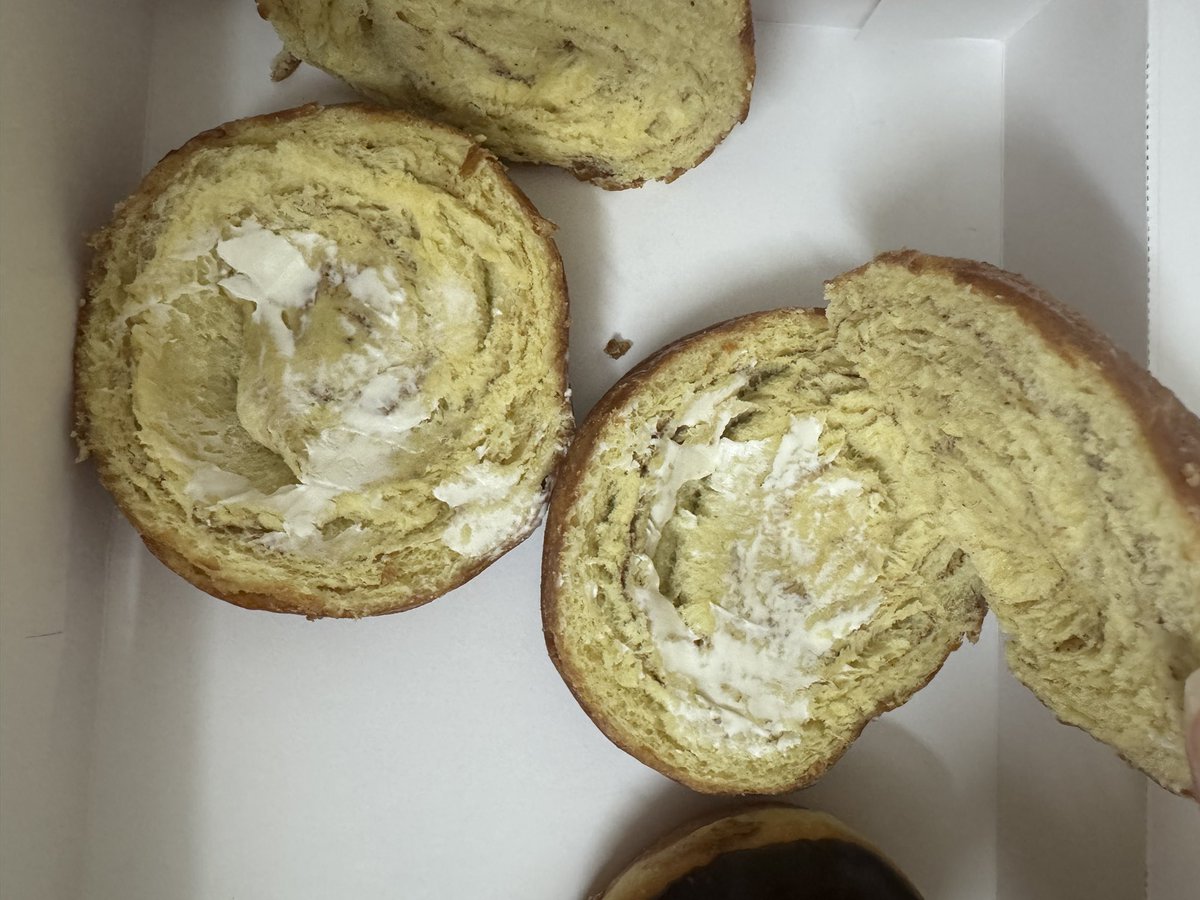 منال |مصممة جرافيك tweet media