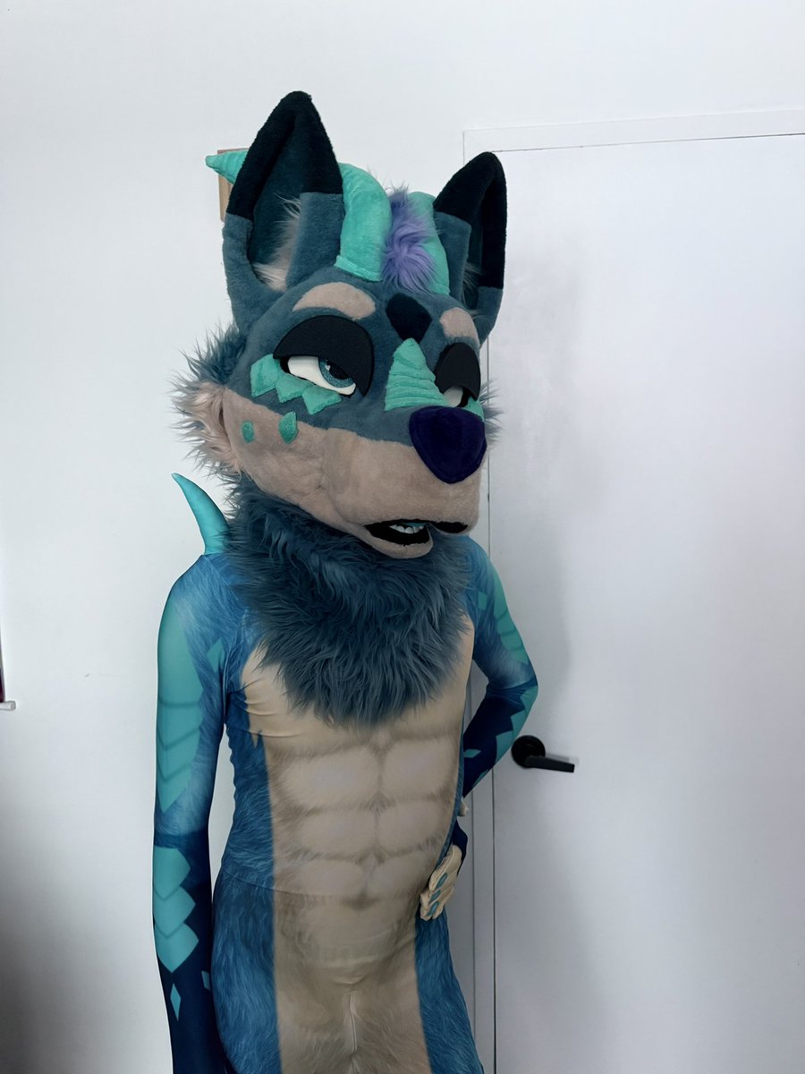 Melted_Star tweet media