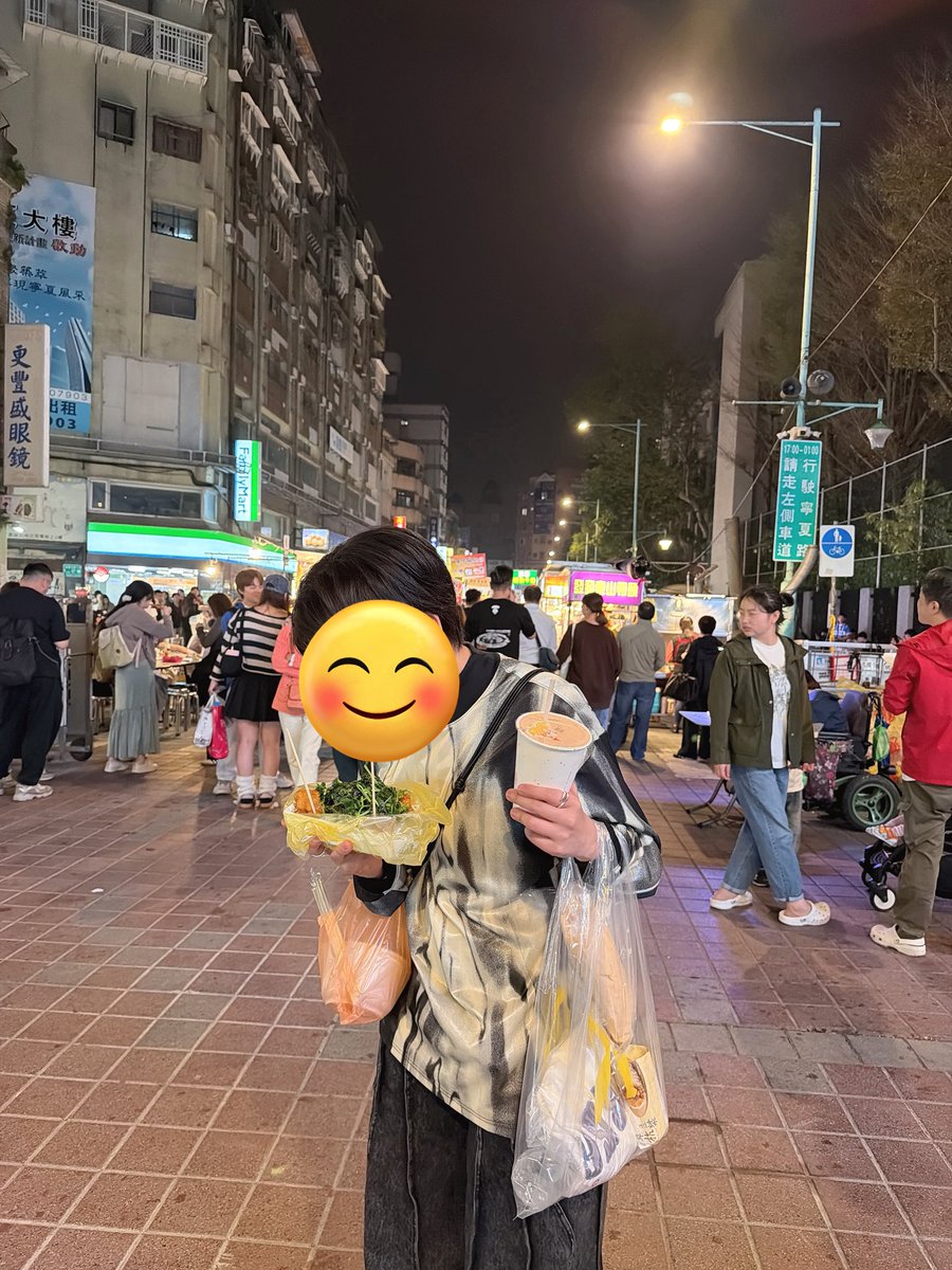 kppfantasy's tweet photo. 先々週台湾に6日間帰省して、
日本人の友達も連れて台北に行ってきたよ！ https://t.co/2aGJj3l4vw