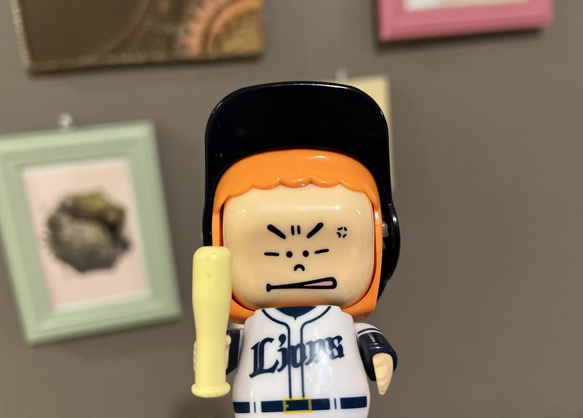 モモコ tweet media