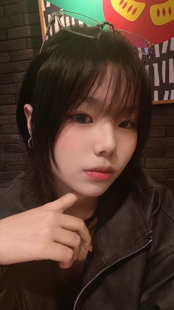 asteriaa tweet media