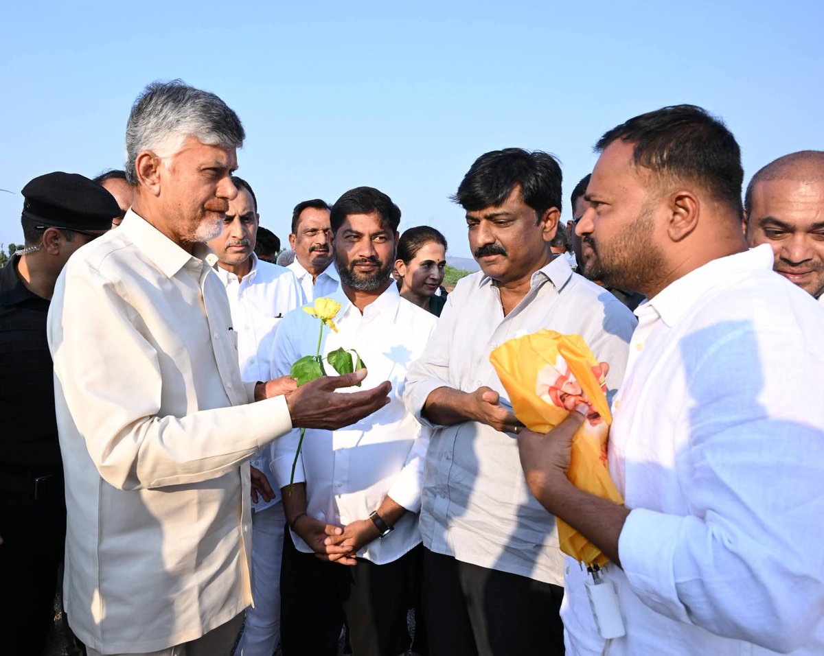 B.Tech Ravi.Ex.MLC tweet media