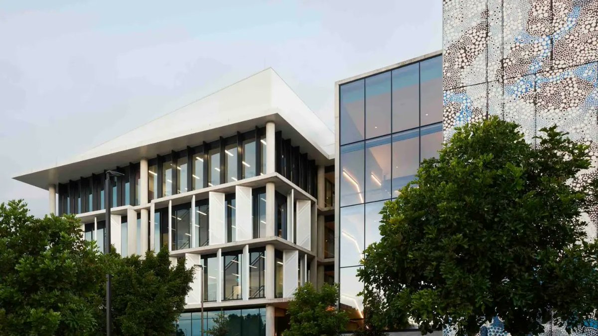 offices64155's tweet image. Connecting Zambia to the world with ease, the Ethiopian Airlines Lusaka Office is your gateway to smooth and reliable travel 🌍✈️ #ethiopianairlines #travel #foryou #lusaka
Visit: airlinersoffices.com/ethiopian-airl…