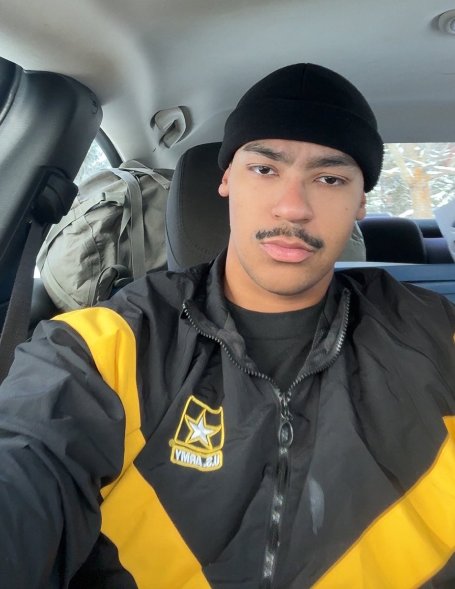 𝐣𝐮𝐞𝐥𝐬 tweet media