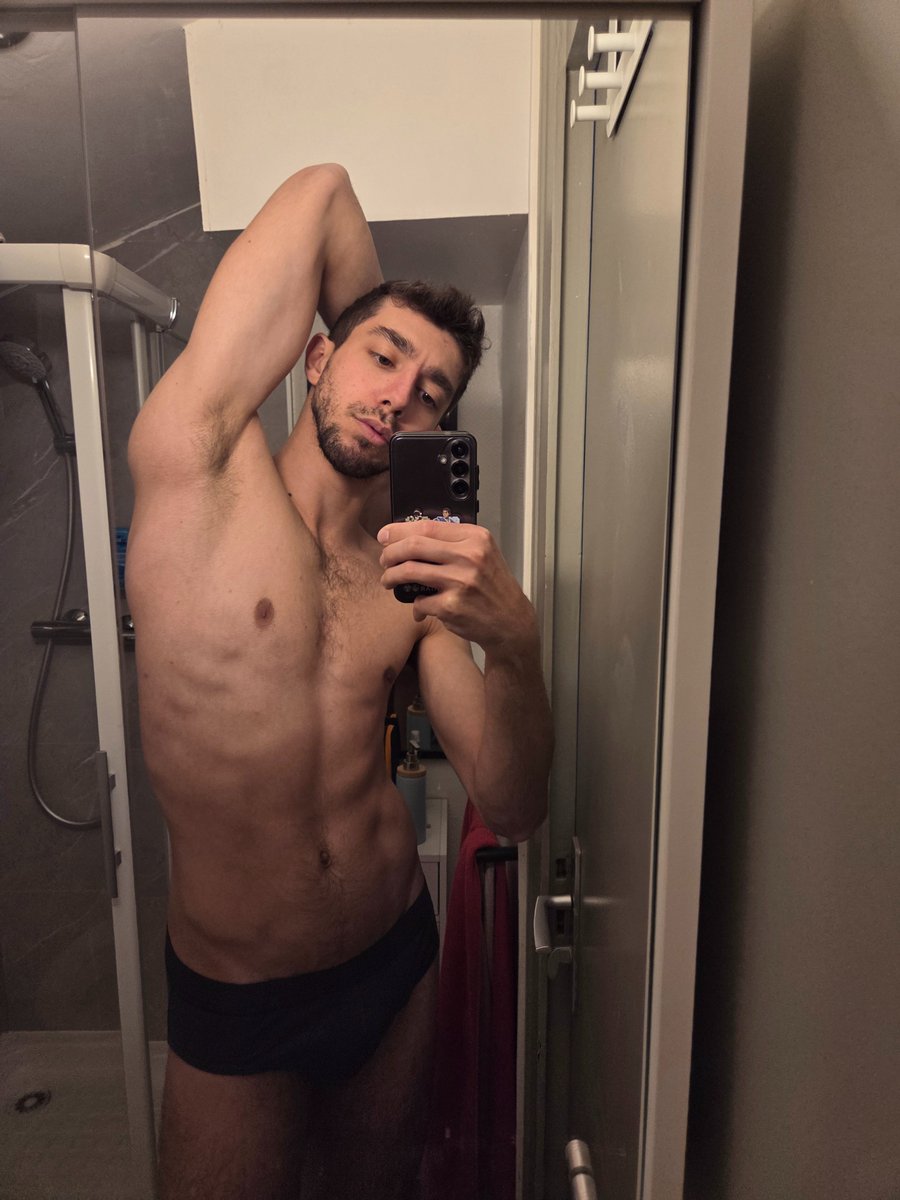 this__is__bas tweet media