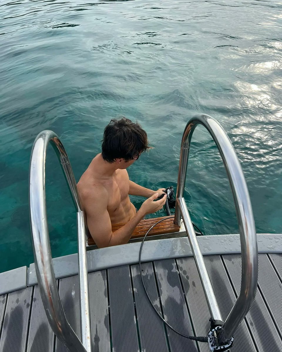 Vee 🫗 tweet media