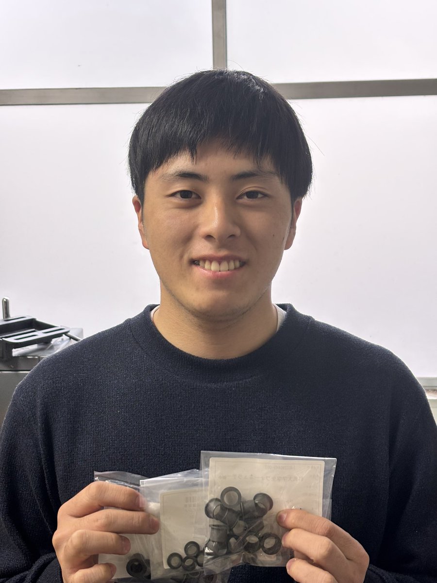 GUFormulaTeam's tweet image. イグス株式会社(igus)様より、樹脂軸受の提供のご支援をいただきました。
いただいた軸受は、操作系部品の軸受としてマシンに使用させていただきます。
多大なるご支援、誠にありがとうございます。
今後ともよろしくお願いいたします。

#学生フォーミュラ #群馬大学 #igus #イグス株式会社様