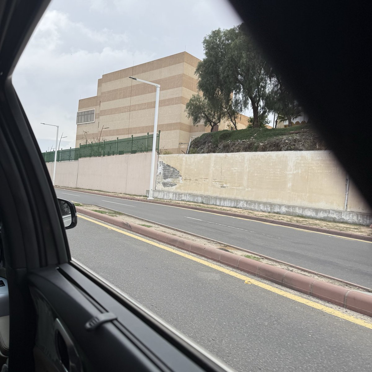 إيمان tweet media