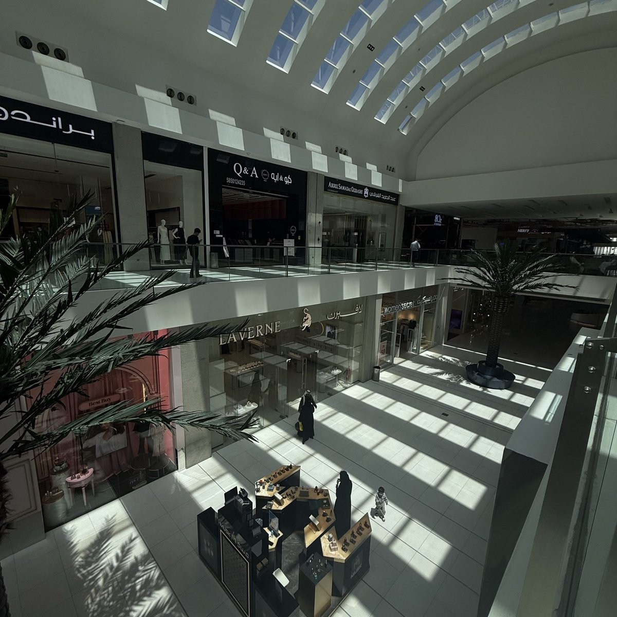 إيمان tweet media