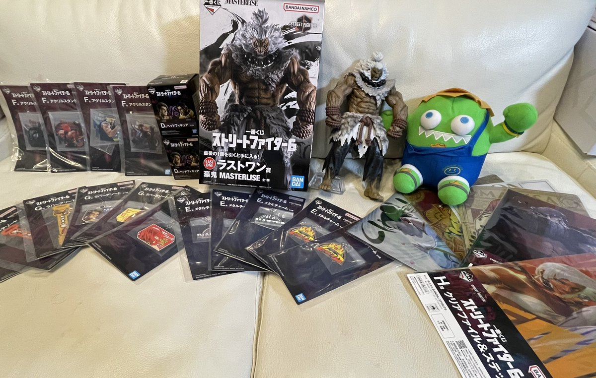 ゼウガル / Mad Catz｜Zeugal tweet media