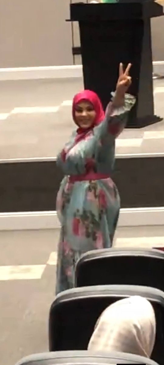 ليبية مغرورة tweet media