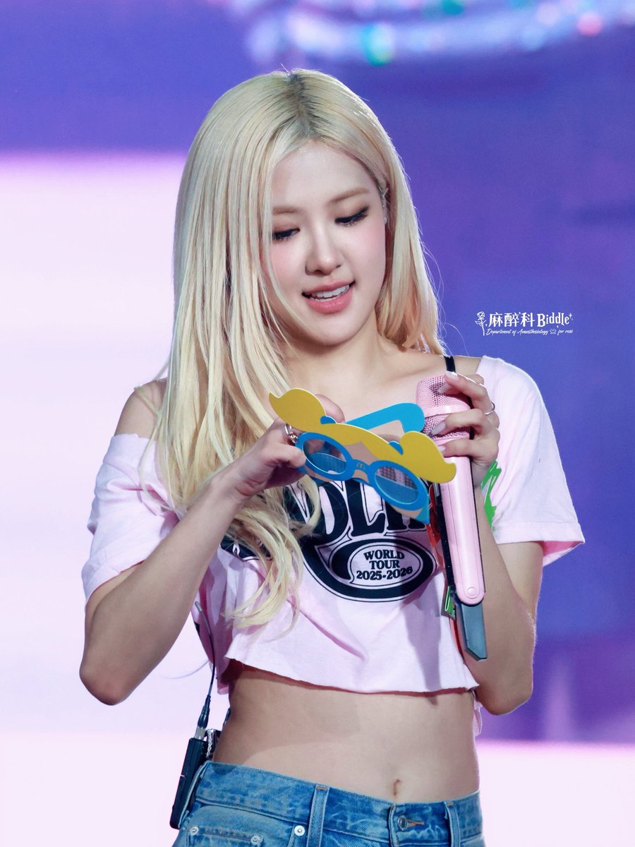 Pooklook is MESSY tweet media