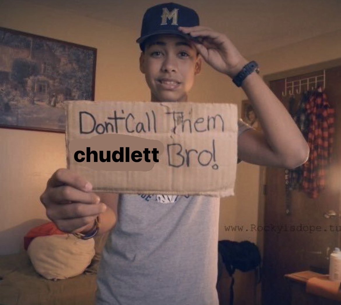 ella 🧸 tweet media