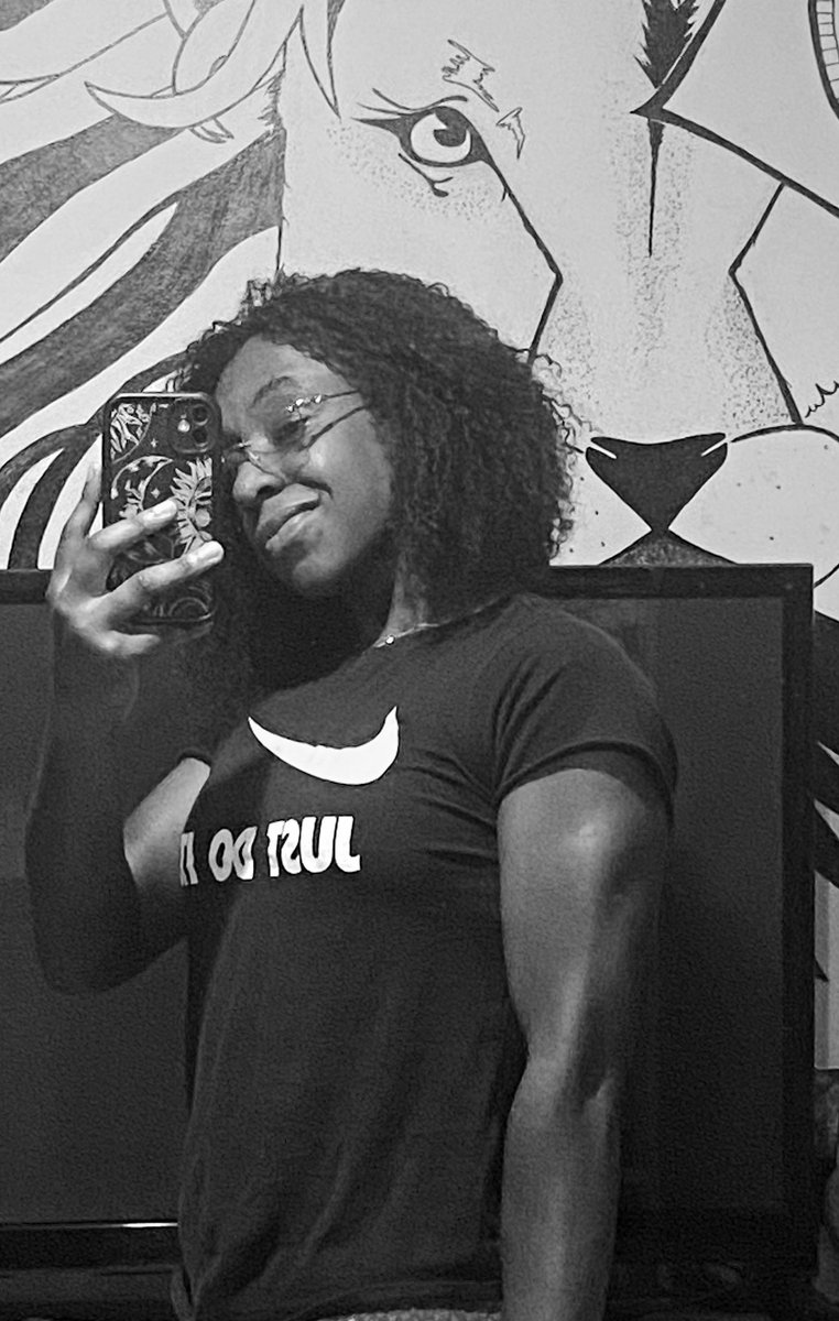 Ana carolina tweet media